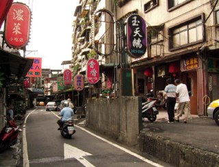 [photo](media:AgACAgUAAx0CQEMBJgABC6jqXu23GvKcP3mjSrWgT2FQcN1MwYkAAlmqMRspTGlXhuxY1I6RqiN4AAEfa3QAAwEAAwIAA20AA7NMAgABGgQ@telegram)