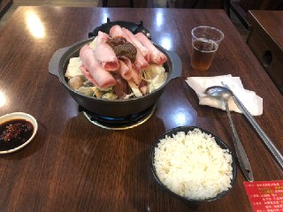 [photo](media:AgACAgUAAx0CQEMBJgABC9-EXxLNFGTZxhWWmyAXh7HE0jscf94AAoiqMRsiNJlUNLvFOZXi3I2TUuJrdAADAQADAgADbQADtLcAAhoE@telegram)