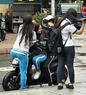 [photo](media:AgADBQAD6qgxG2nCKFW7Mg9hHq3j_Qd3-TIABAEAAwIAA20AAxs2BQABFgQ@telegram)