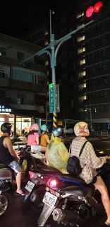 [photo](media:AgADBQADMqkxGwPd-VeqhjTSOrmSsy2p-TIABAEAAwIAA20AAz4fAwABFgQ@telegram)