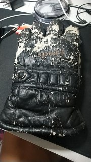 [photo](media:AgADBQADOKsxG03pYFVcPf0YFW1vJHWC-TIABAEAAwIAA20AA4aABQABFgQ@telegram)