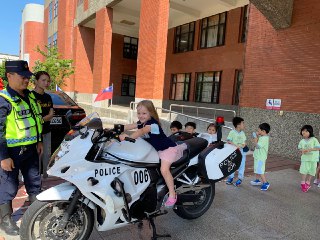 [photo](media:AgADBQADPakxG_qgQVX2HmfUglMnZ4e5-TIABAEAAwIAA20AA2S6BAABFgQ@telegram)