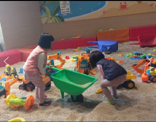 [photo](media:AgADBQADX6sxGzuG6Vebf0wHQEQ_UzmhJTMABAEAAwIAA20AA40vAQABFgQ@telegram)