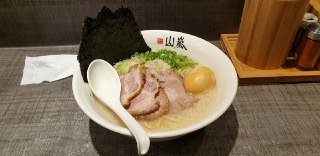 [photo](media:AgADBQADf6kxG0wBOFThec4MfyKAqpB0-TIABAEAAwIAA20AA0gIBAABFgQ@telegram)