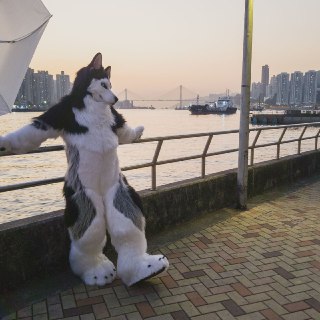[photo](media:AgADBQADgakxG4t4qVceAgzBpWvRnSw-GzMABAEAAwIAA20AA4h7AQABFgQ@telegram)