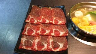 [photo](media:AgADBQADn6kxG4Wm2VTsB2wgxwcHYRCNAjMABAEAAwIAA20AA0c7AwABFgQ@telegram)