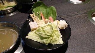 [photo](media:AgADBQADoqkxG4Wm2VRWBIkZCsCWMU23-TIABAEAAwIAA20AA2I0BAABFgQ@telegram)